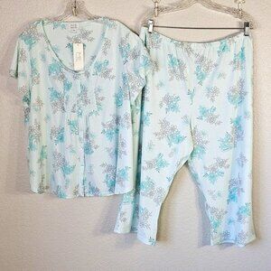 Miss Elaine 2X  Pajamas Set Aqua Floral Short Sleeve Top Cropped Bottoms